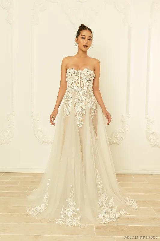 Graceful movementLace Strapless Wedding Gown (#MIA)