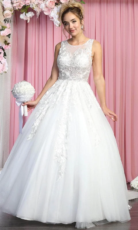 Elegant simplicityMay Queen RQ7900