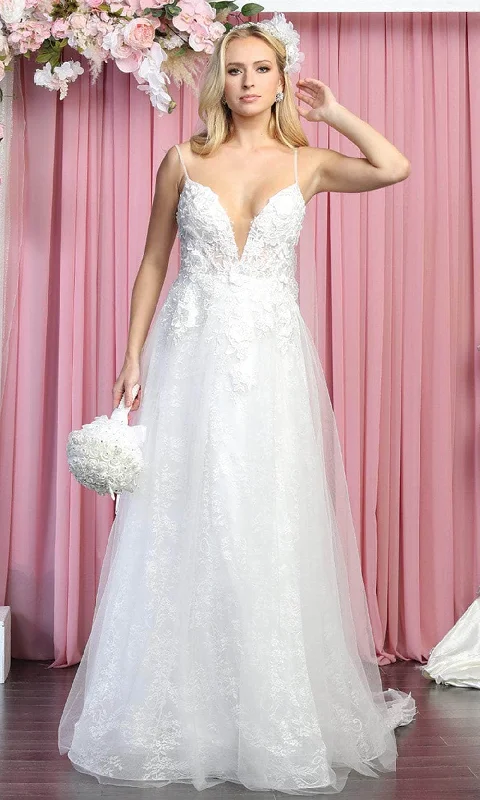 Pared-down styleMay Queen RQ7915