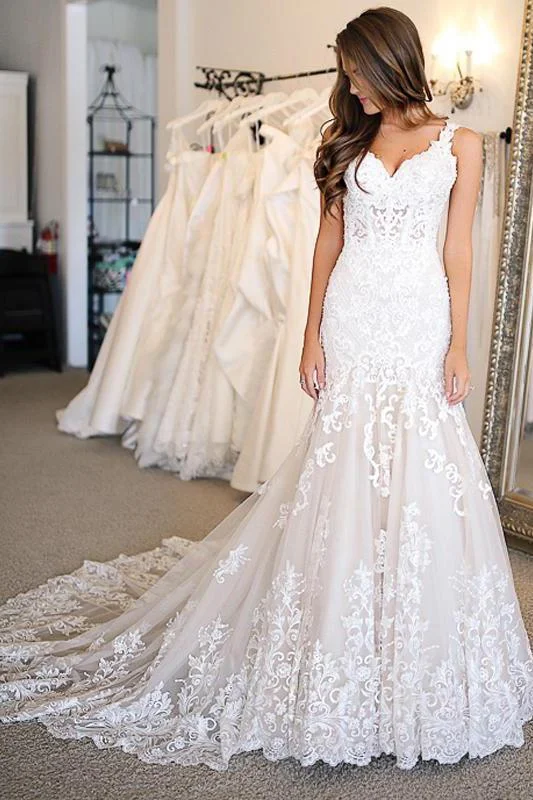 StylishMermaid Lace Appliques Sweetheart Ivory Wedding Dress With Chapel Train OK1009