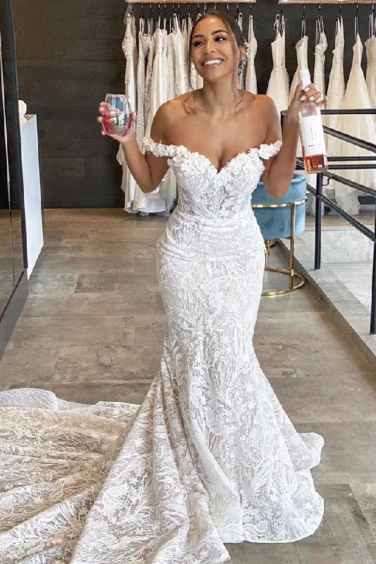 Urban-chicMermaid Wedding Dresses Off Shoulder Sweetheart Lace Appliques Court Train Bride Gown OKV26 Urban-chicMermaid Wedding Dresses Off Shoulder Sweetheart Lace Appliques Court Train Bride Gown OKV26