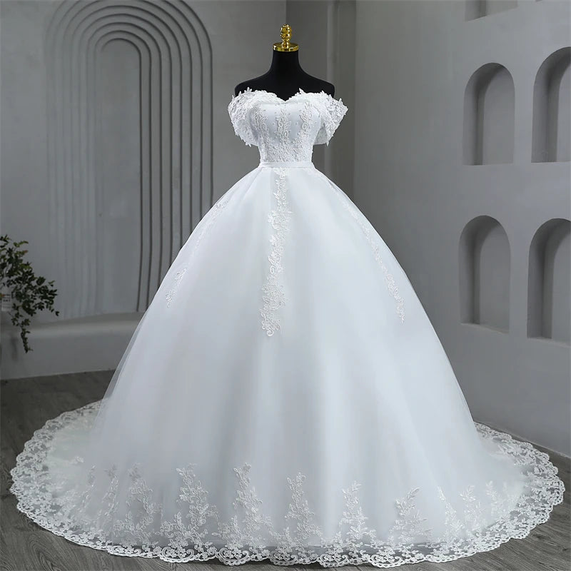 Satin-drapedPlus Size White Wedding Dresses Off The Shoulder Wedding Gowns Elegant Satin-drapedPlus Size White Wedding Dresses Off The Shoulder Wedding Gowns Elegant
