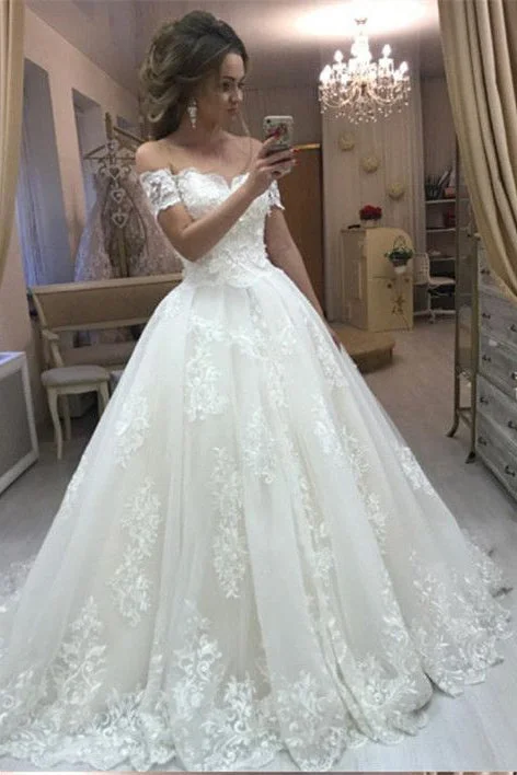 CosmopolitanPrincess Vintage Lace Appliques Off the Shoulder Tulle Wedding Dress OKC32