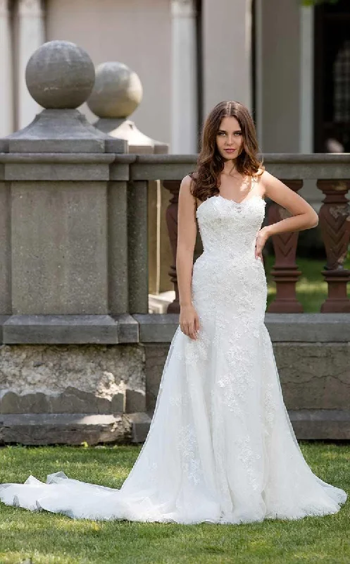 SleekRachel Allan Bridal M620