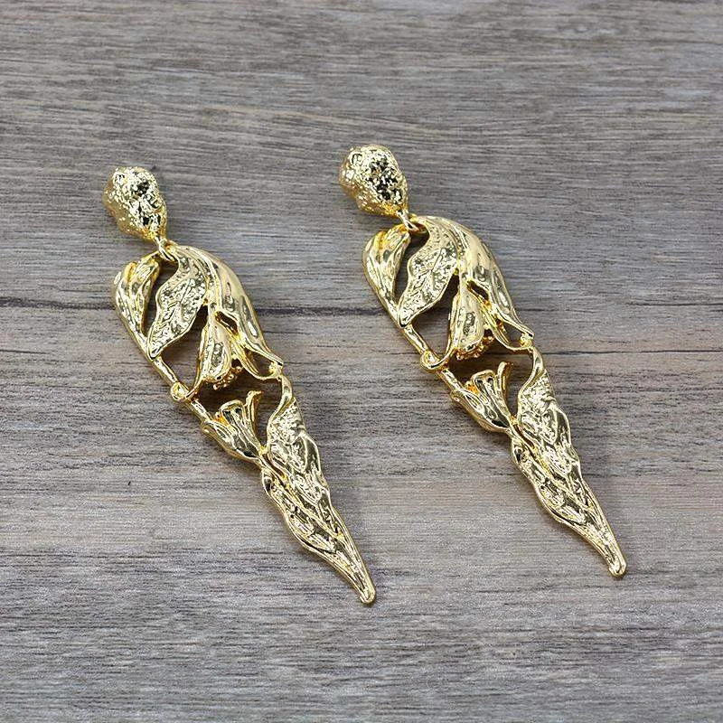 Exaggerated Metal Gold Earrings