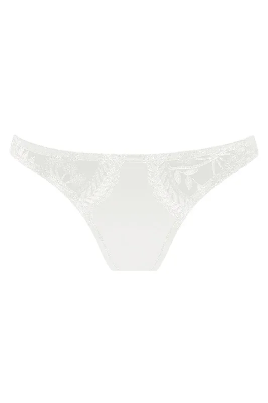 frankie-thong-white