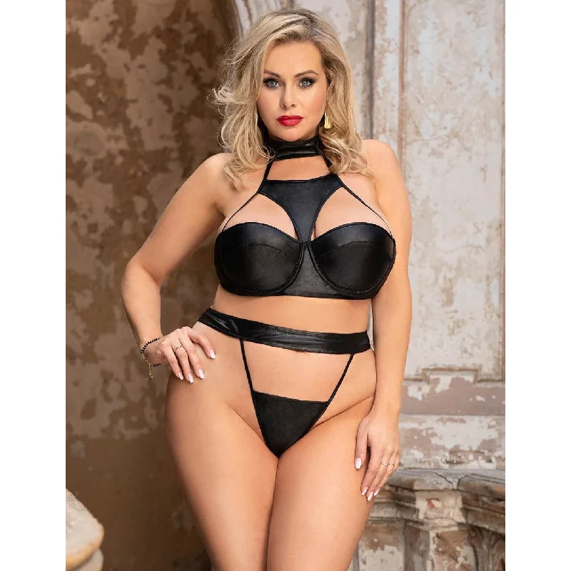 Plus Size Wonderful Life Exquisite Choker Neck Bra Set With Underwire